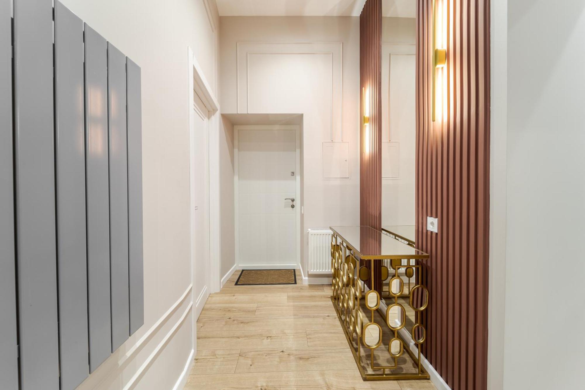 Leogrand Apartments On Leontovycha 17 Lviv Eksteriør bilde